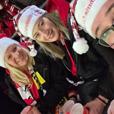 16e4ccfc-b953-43d5-9689-5d751094aa39